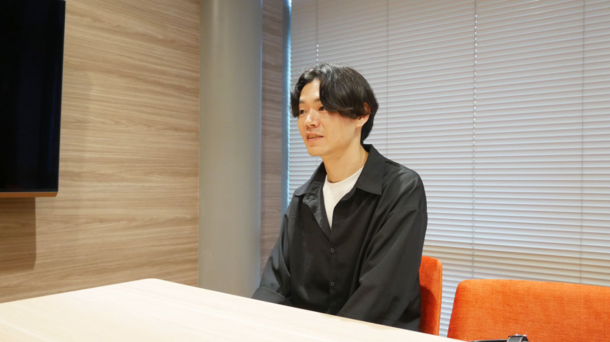 今後の目標についてインタビュー中の太田さん